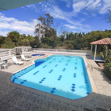 Hotel Campestre Las Cavernas La Mesa Norte المظهر الخارجي الصورة