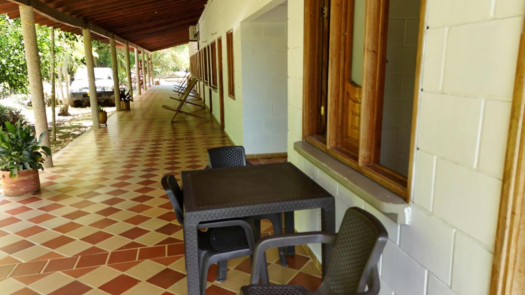 Hotel Campestre Las Cavernas La Mesa Norte المظهر الخارجي الصورة