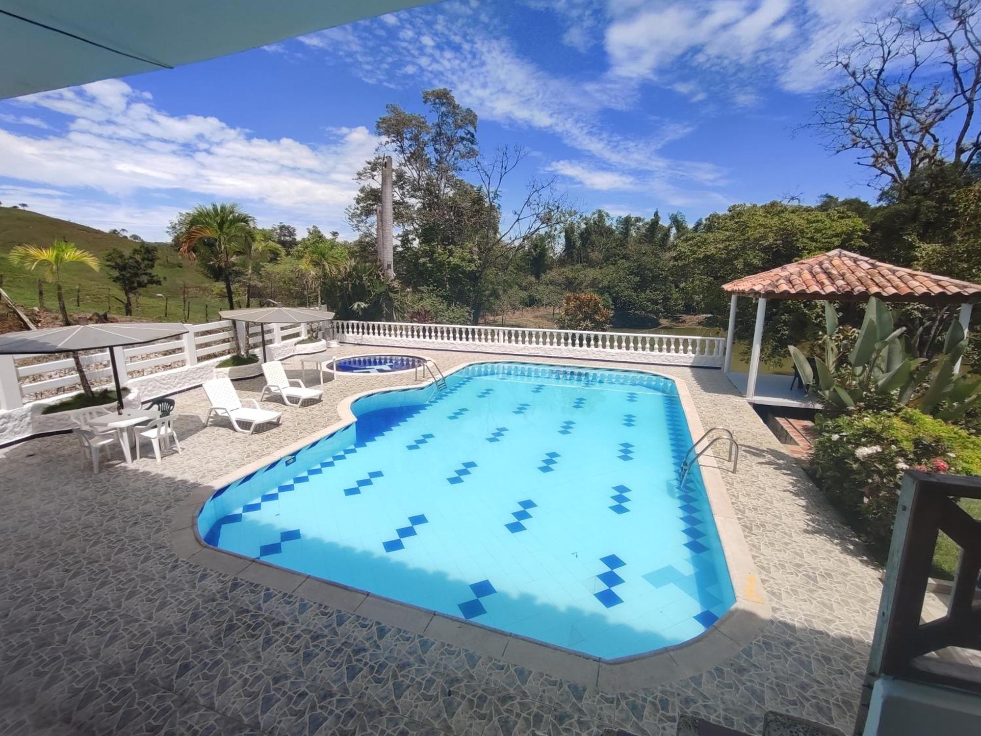 Hotel Campestre Las Cavernas La Mesa Norte المظهر الخارجي الصورة